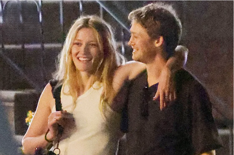 Joe Alwyn and Sarah Pidgeon Spark Romance Rumors
