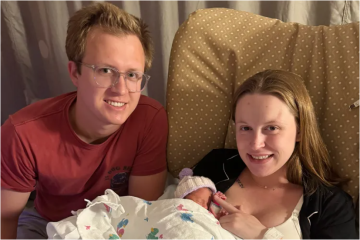 Mom Honors Daughter Lost During Rare Quadruplet Pregnancy