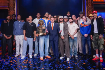 Jalen Brunson and OG Anunoby Celebrate Knicks Title
