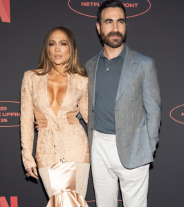 Jennifer Lopez and Brett Goldstein Host Speed Dating for Office Romance, Kerry Washington Joins the Fun