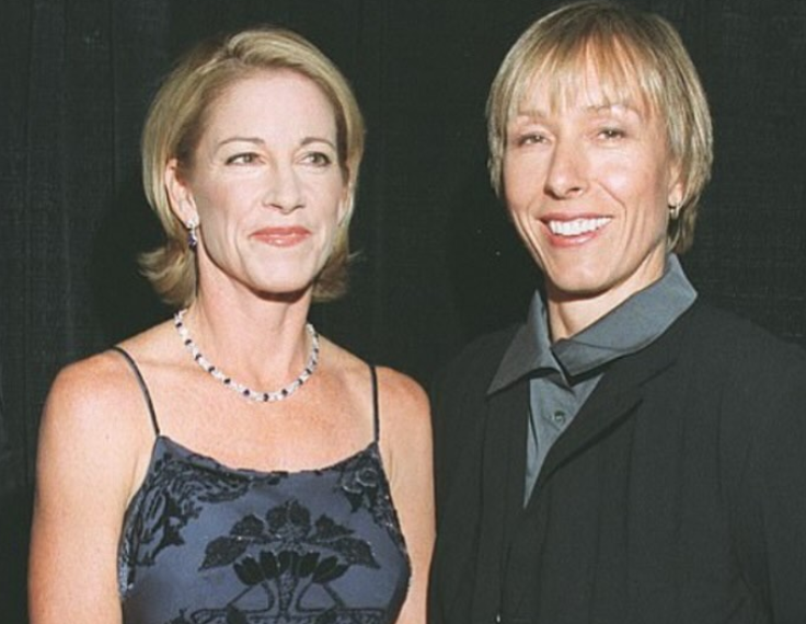 Chris Evert and Martina Navratilova posing together