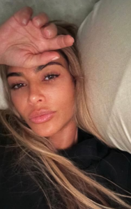 Kim Kardashian’s “Selfish” Post Sparks Fan Buzz
