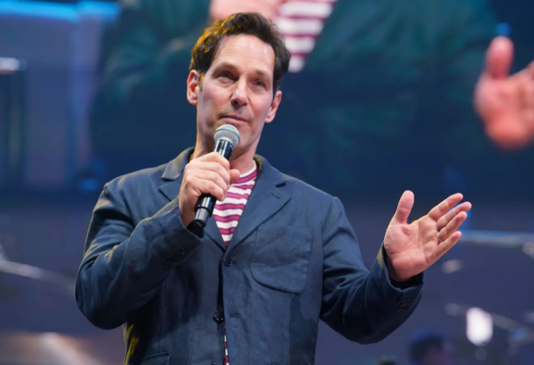 Paul Rudd Calls Airplane Mode ‘Nonsense’ in Viral Podcast Rant