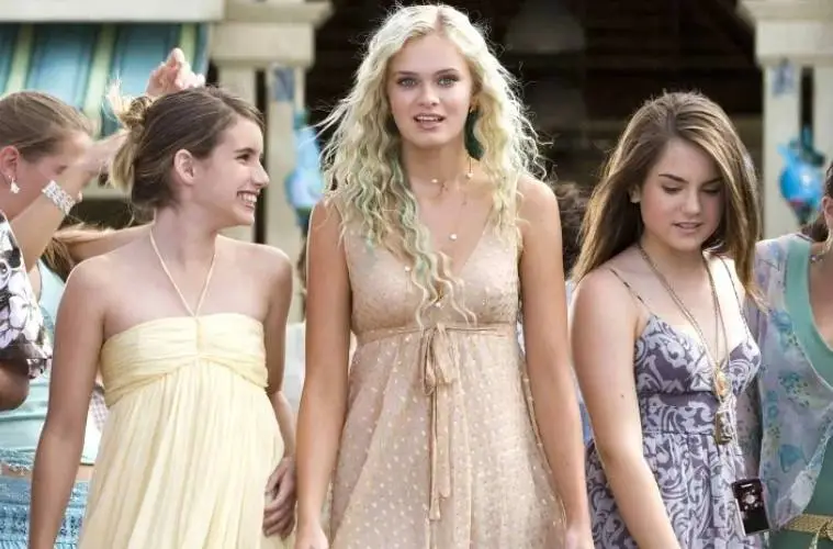 Emma Roberts Returns for Aquamarine TV Series