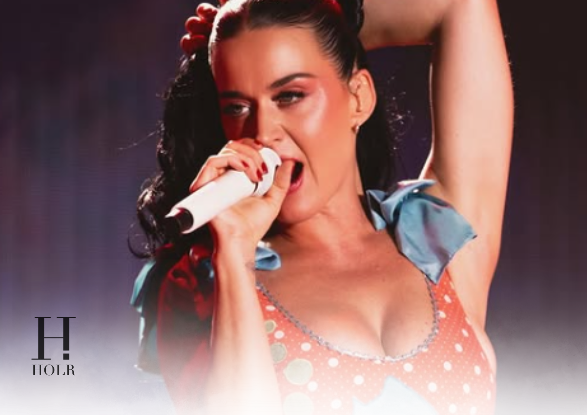 Katy Perry Reacts After France Scores During 'Roar'
