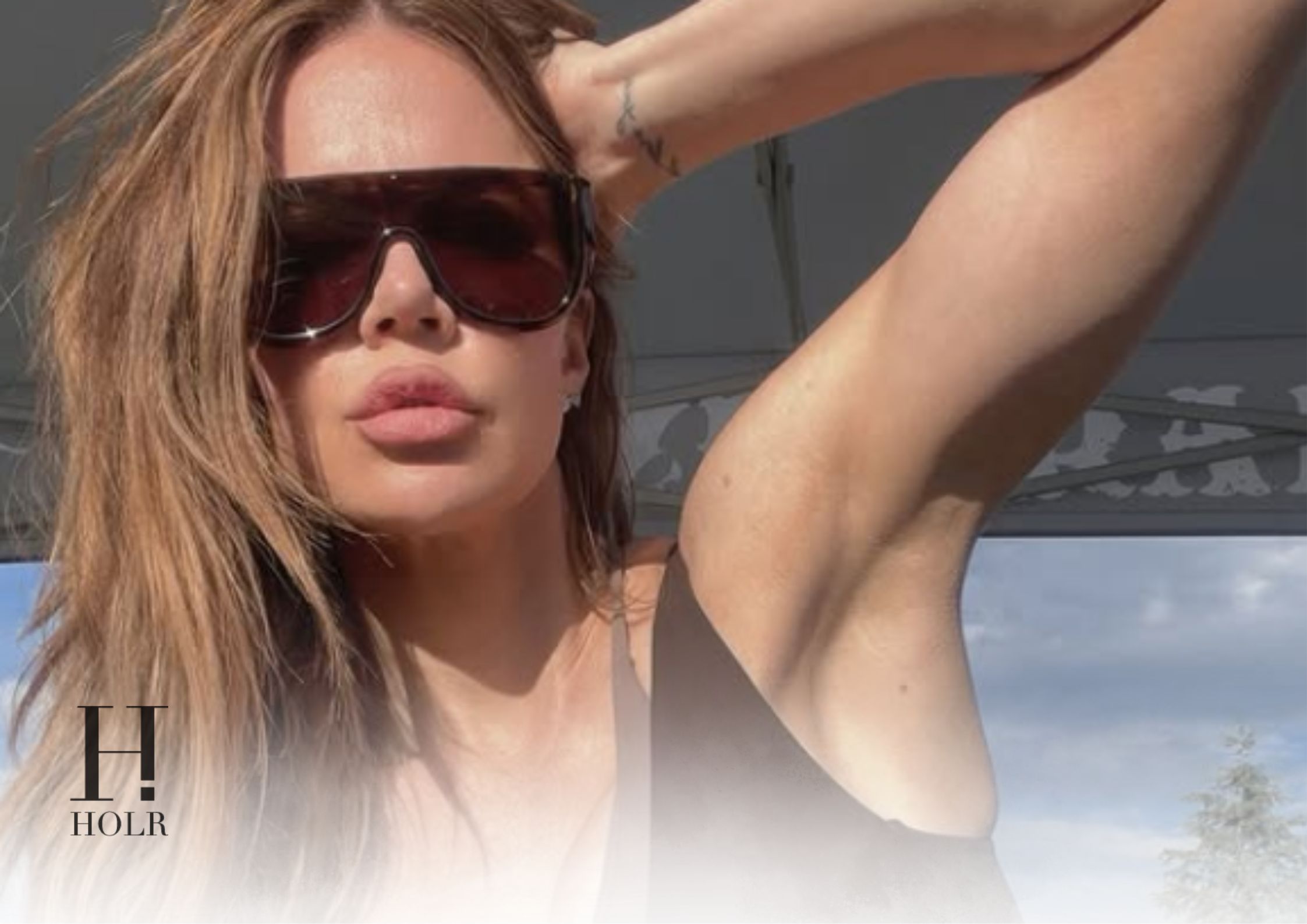 Khloé Kardashian Stuns in Minimalist Athleisure Look