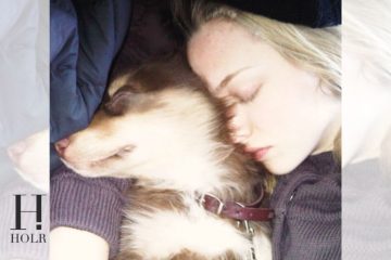 Amanda Seyfried cuddles her beloved Australian Shepherd Finn in an emotional Instagram tribute following his death at age 16.