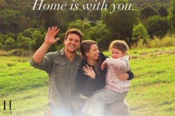 Bindi Irwin Celebrates 28th Birthday Surrounded by Family