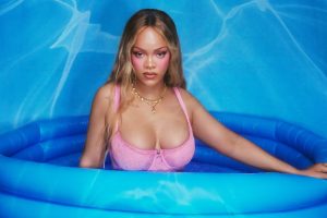Rihanna's New Photos Have Fans Saying She's Still in Her Prime After Three Kids