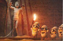 The Minions cause hilarious chaos in 1920s Hollywood during their cinematic adventure in Minions & Monsters.