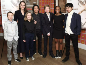 Angelina Jolie and Brad Pitt’s Daughter Vivienne Files to Drop Pitt From Her Last Name