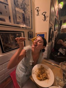 Selena Gomez and Benny Blanco enjoy a romantic Italian birthday getaway together.