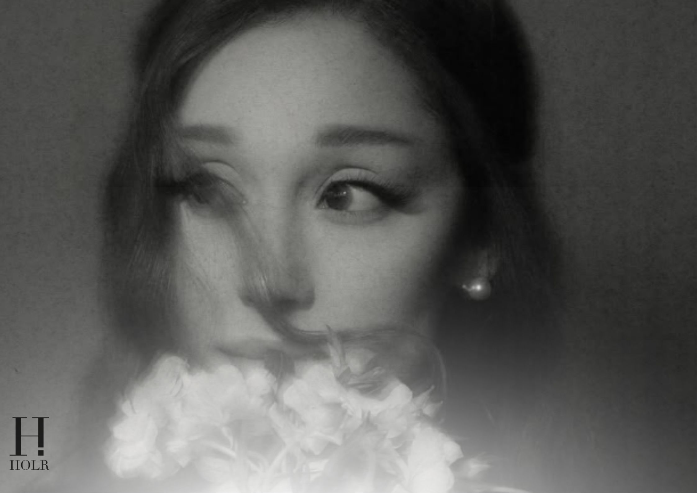 Ariana Grande Unveils New Petal Bonus Downloads