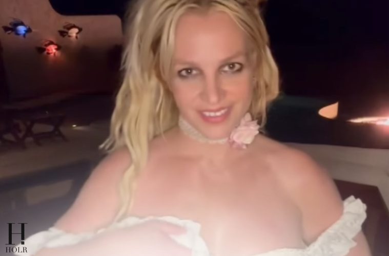 Britney Spears Shares Nostalgic Mexico Throwback