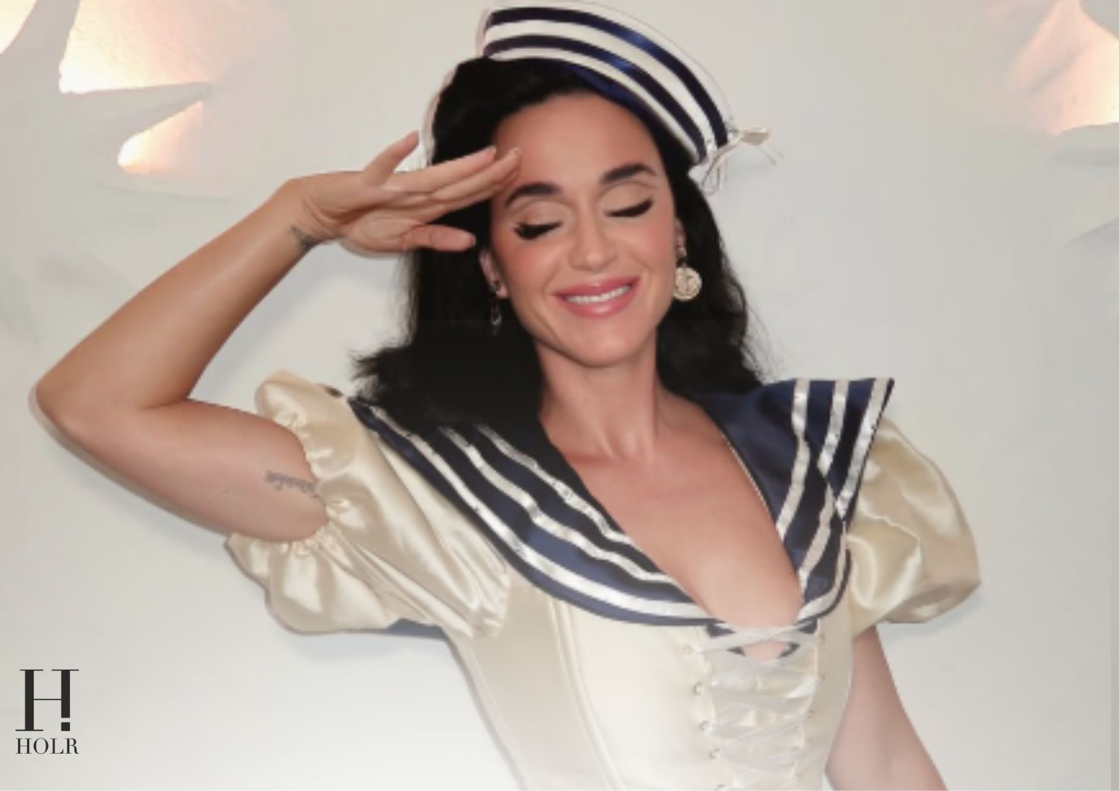 Katy Perry’s “Boat Bunny” Post Sparks Fan Reactions