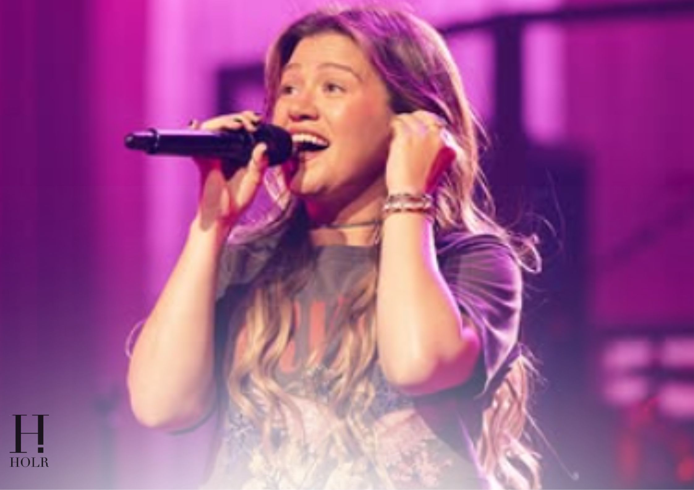 Kelly Clarkson Reveals Creative Process Behind New Song