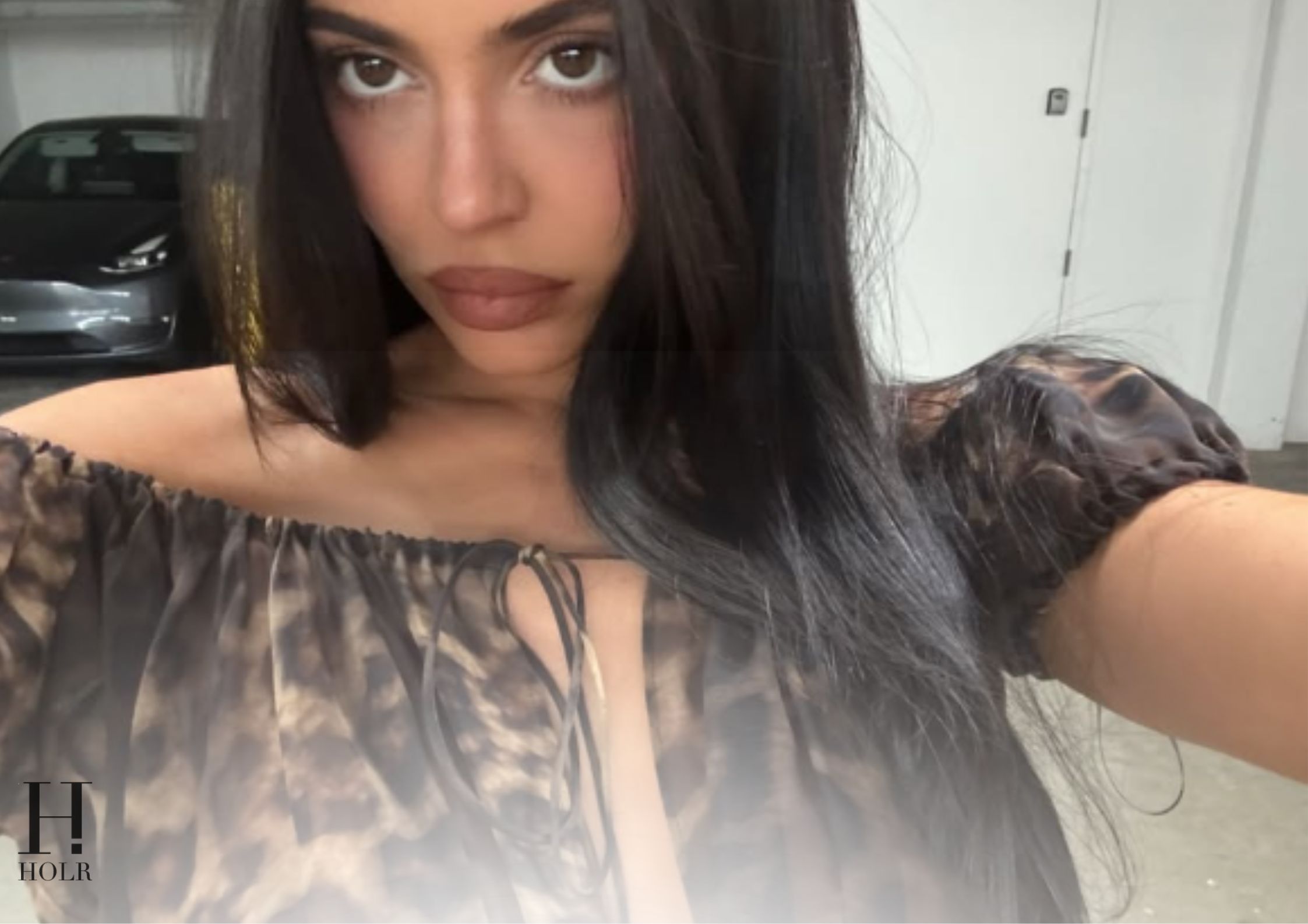 Kylie Jenner Shares Relaxed Summer Photo Dump