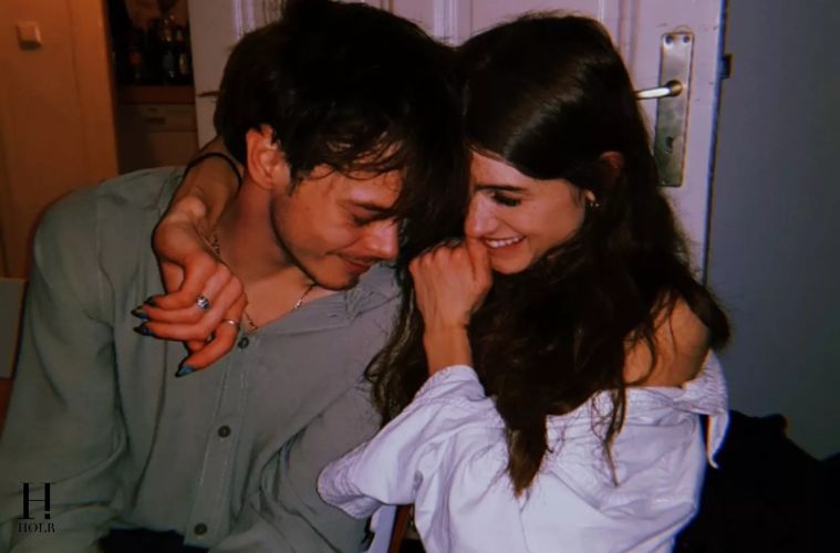 Natalia Dyer and Charlie Heaton at a Stranger Things event amid unconfirmed breakup rumors.