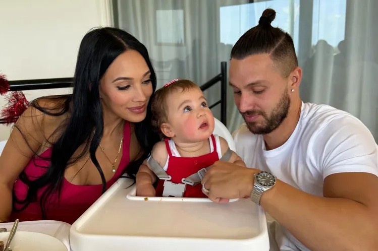 Scarlet Vas and Tayo Ricci celebrate their growing family as they announce they are expecting their second child.